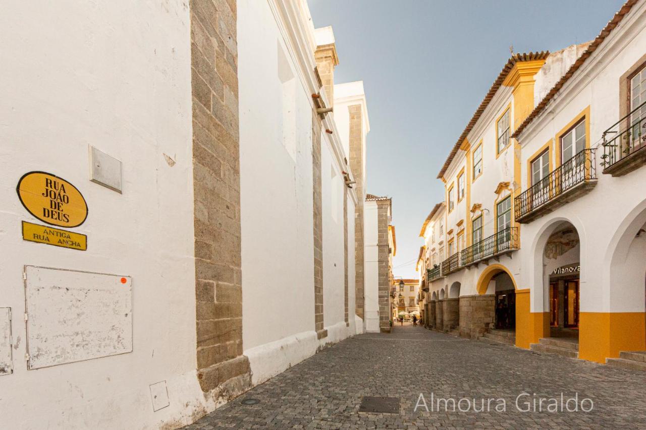 Ferienwohnung Almoura Giraldo Centro Historico Évora Exterior foto